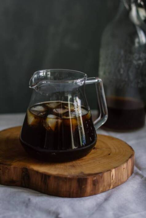 What is cold brew coffee, glass pitcher filled with coffee