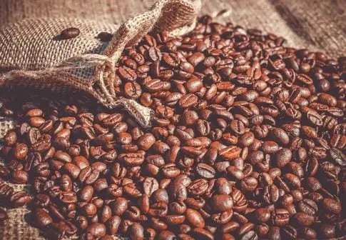 Best espresso beans, an open bag of coffee beans